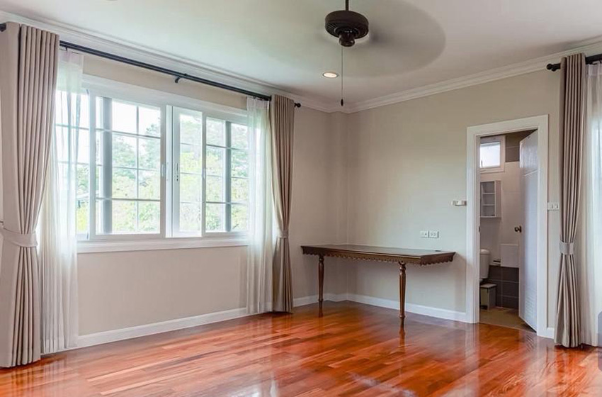 House with Shared Pool in Bangnatrad 